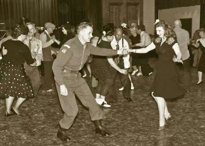 couple dancing 1