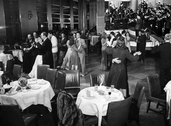tables dancing band meld web size
